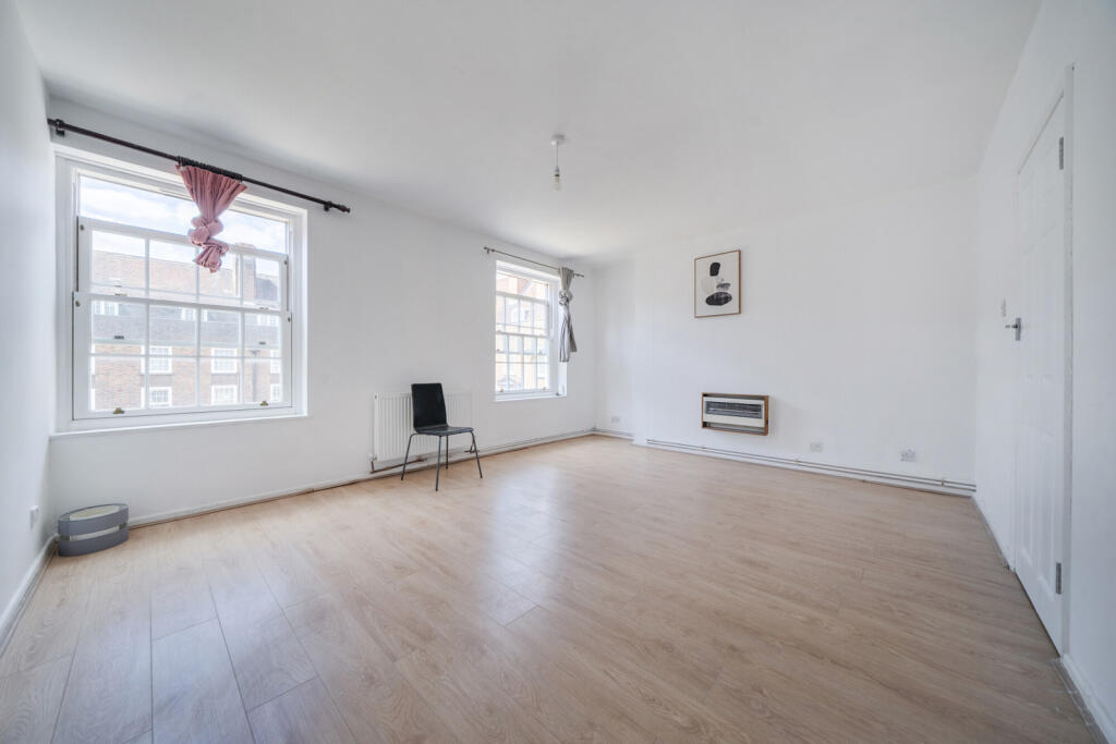 Apartment in London - More