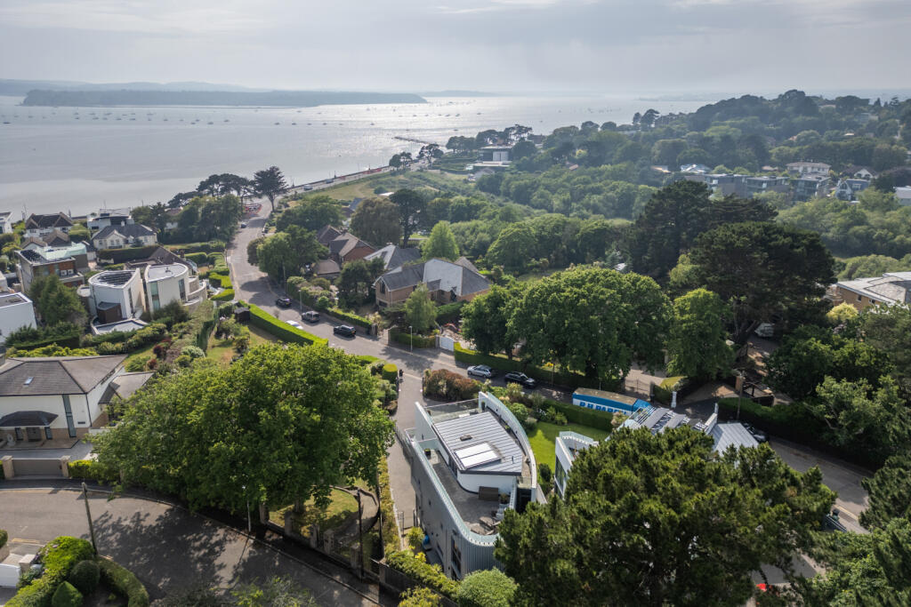 Brudenell Avenue, Canford Cliffs, Poole, Dorset, BH13 - View 2