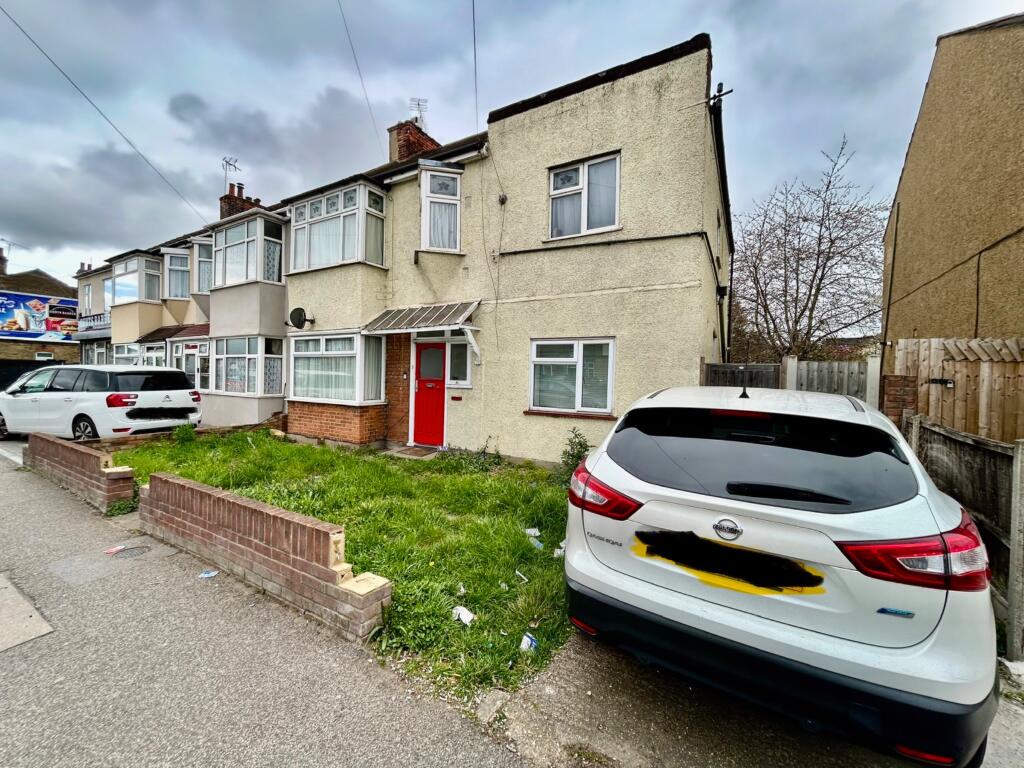 Main image of property: Dagenham Road, Romford 