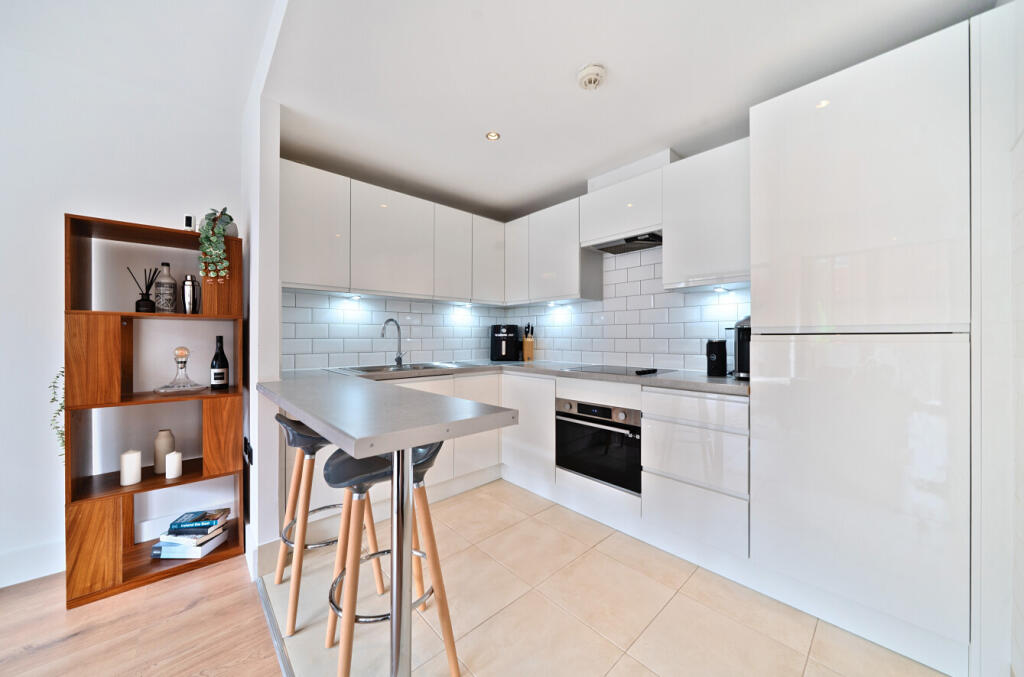 Burton Place, Manchester, Greater Manchester photo 3