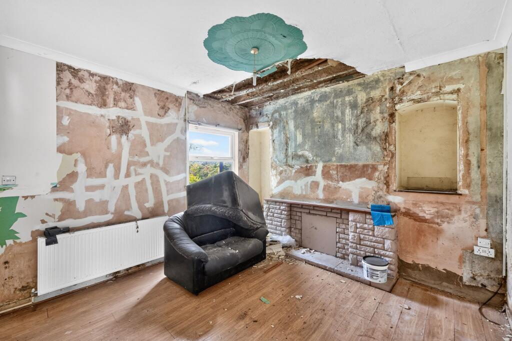 House in Swansea - View 4