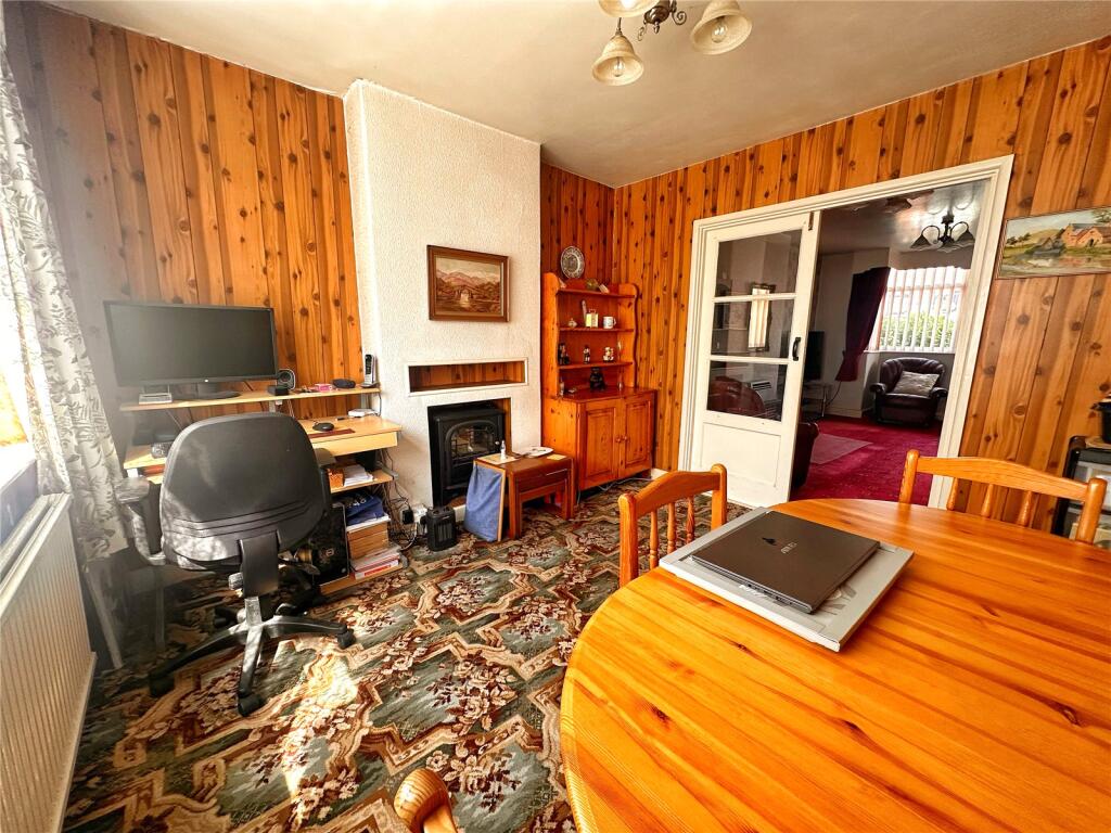 Rhos Avenue, Alkrington, Middleton, Manchester, M24 photo 4