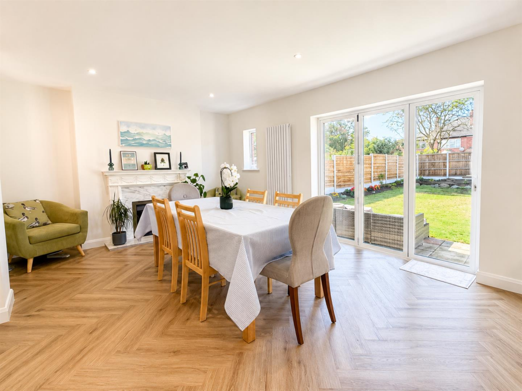 House in Trafford, Ashton upon Mersey - View 5