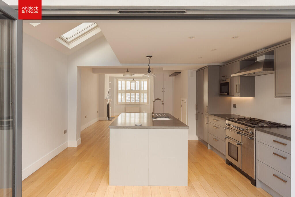 House in Brighton - View 2