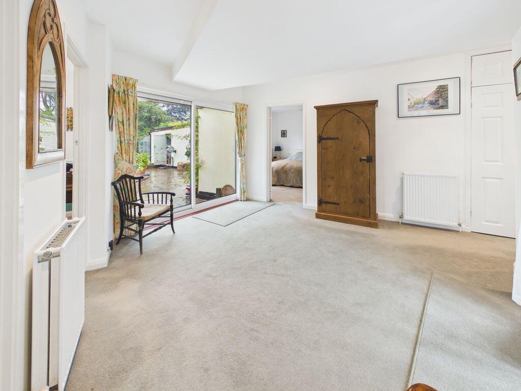 House in Tandridge, Chaldon - View 3