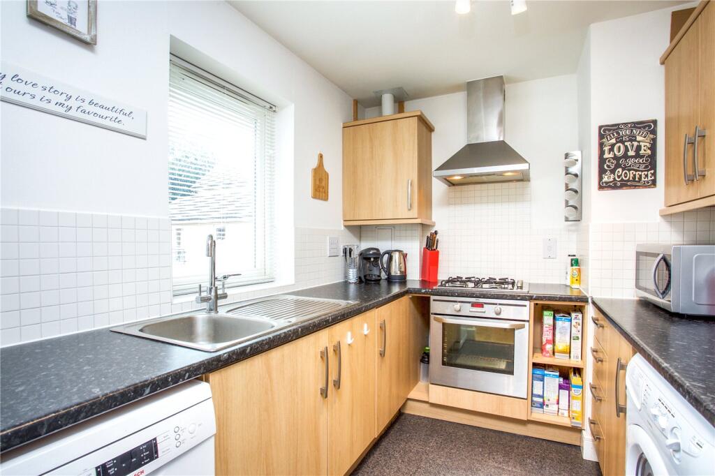 House in Bracknell, The Parks, Birch Hill - View 2