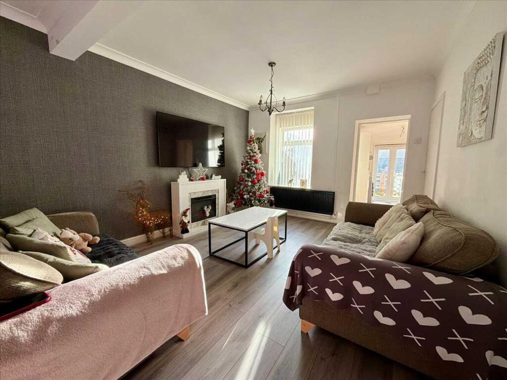 House in Clydach Vale, Cwm Clydach - View 5
