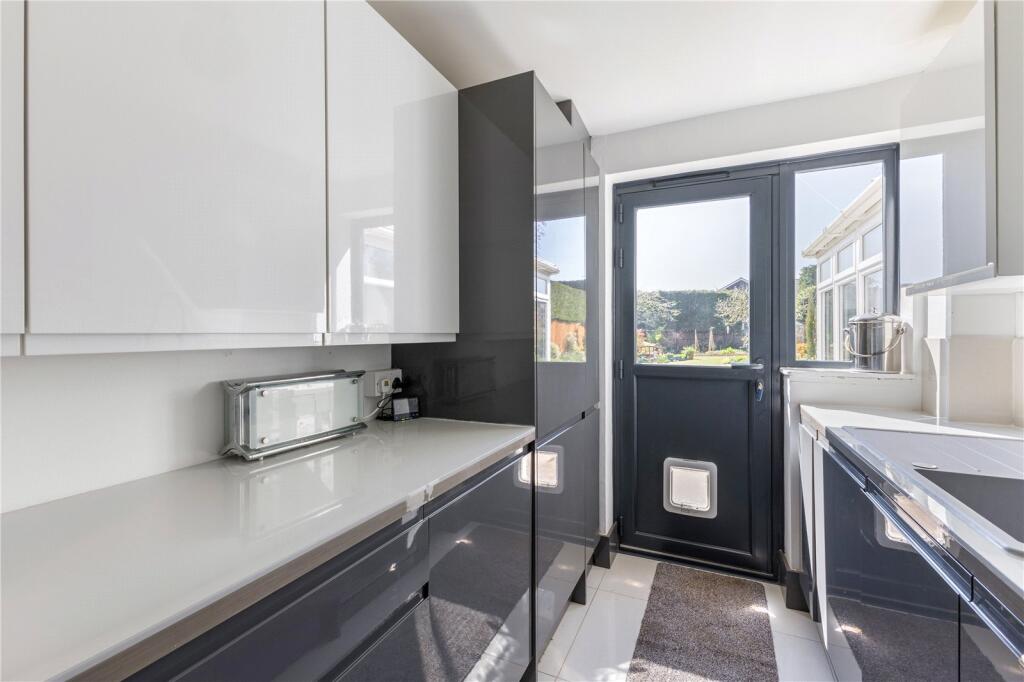 Additional image 7 of Crouch Hall Lane, Redbourn, St. Albans, Hertfordshire, AL3