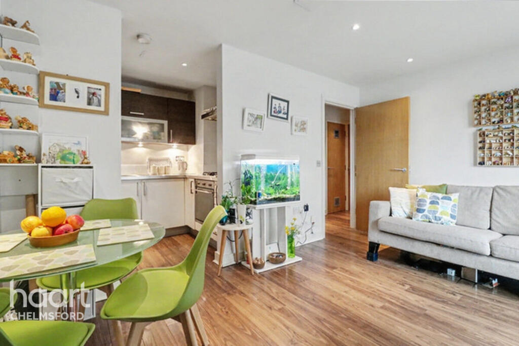Apartment in Chelmsford - More