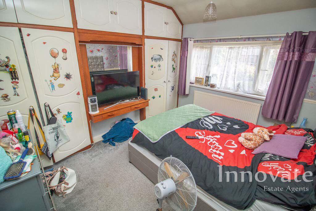 House in Sandwell, West Midlands - More