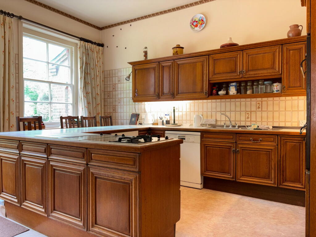 The Old Vicarage, Bishops Sutton, Alresford photo 4