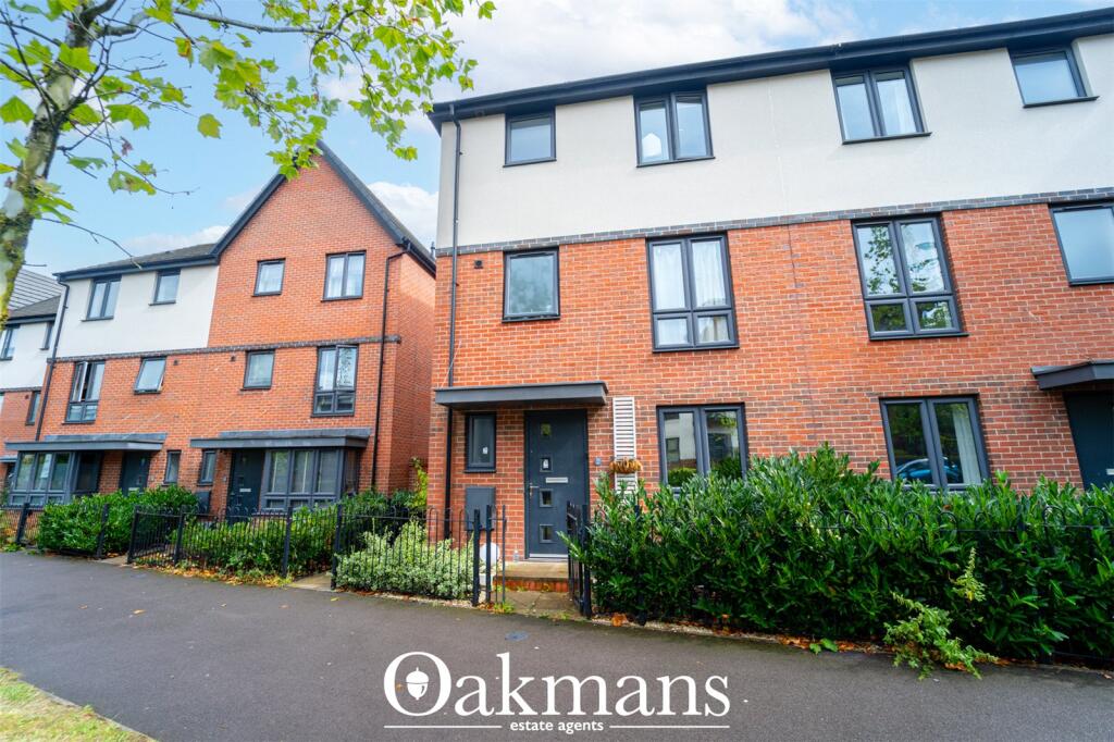 4-bed semi-detached on Austin Way, Birmingham, B31, £375,000