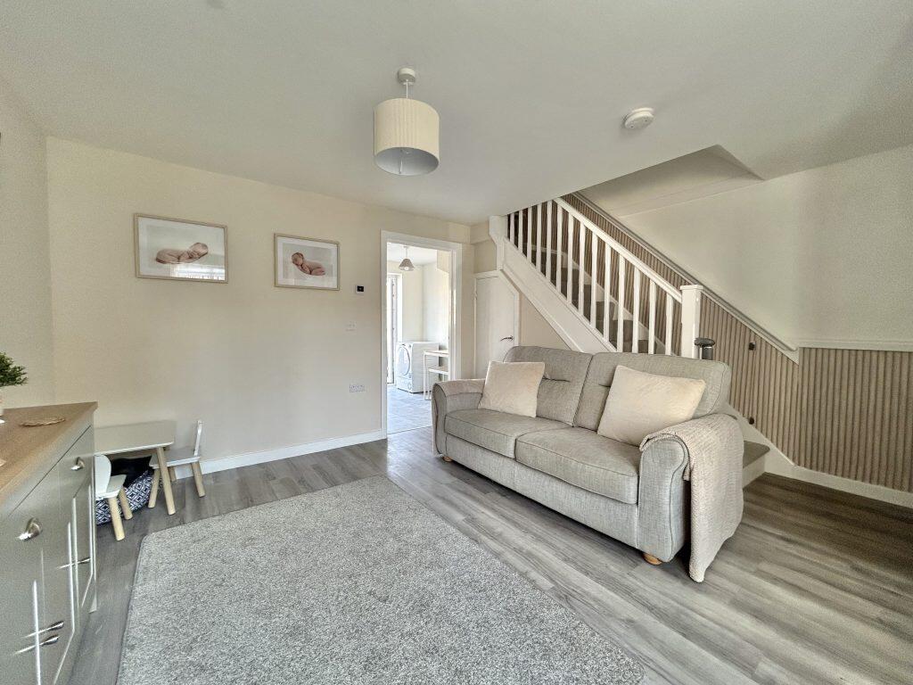 House in Bath, Brympton - More