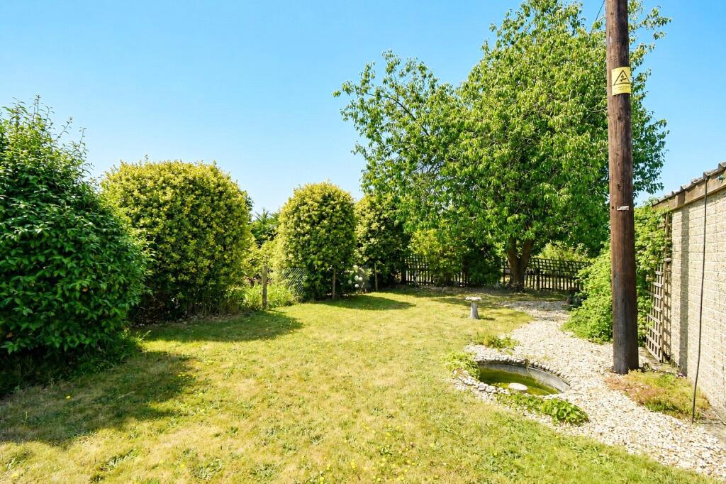 House in Basingstoke and Deane, Hartley Wespall - View 2