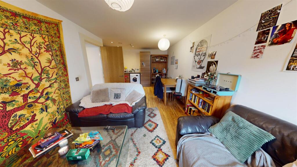 Apartment in Salford, Trinity, Lower Broughton - View 5
