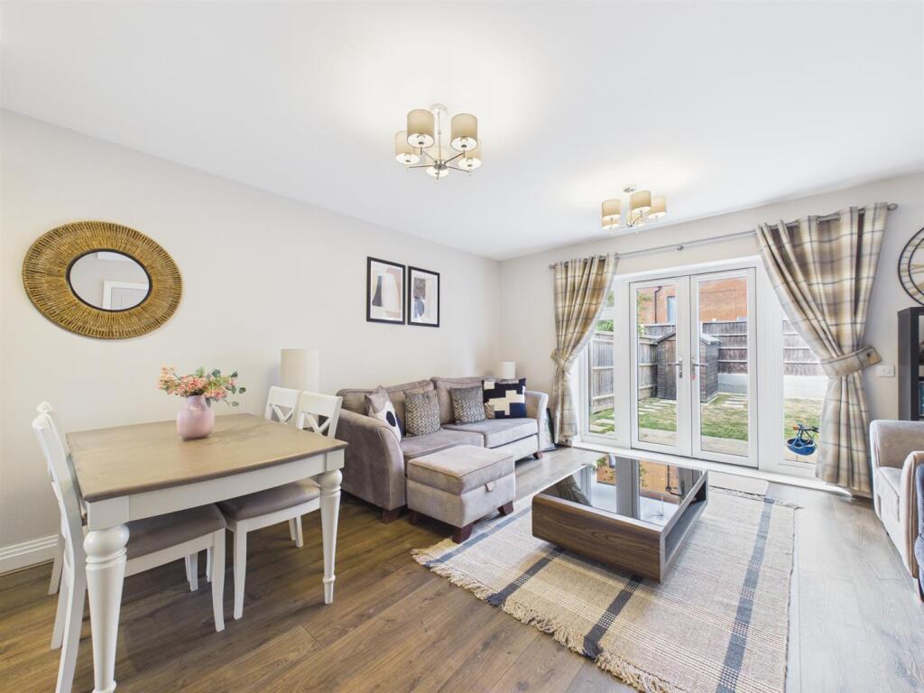 House in Hemel Hempstead - View 2