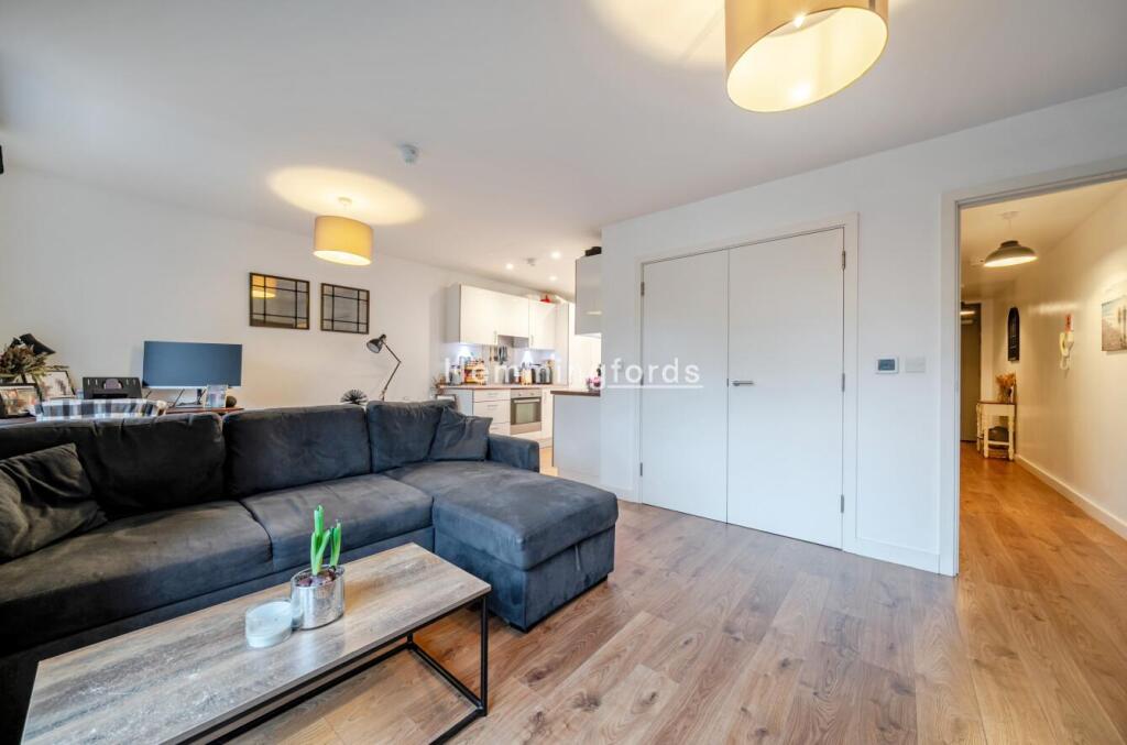 Main image of property: Bevenden Street, London, N1