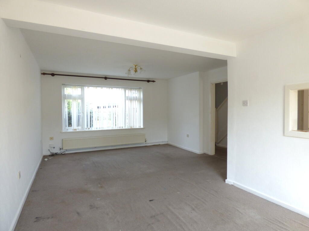 House in Worcester - View 4
