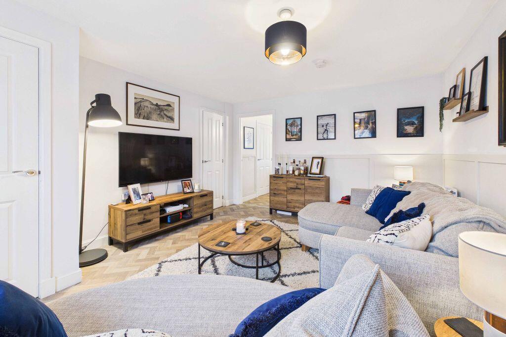 House in Polbeth, Bellsquarry - View 4