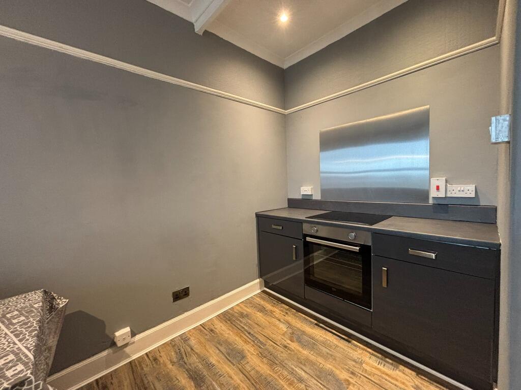 Apartment in Kilmarnock - More
