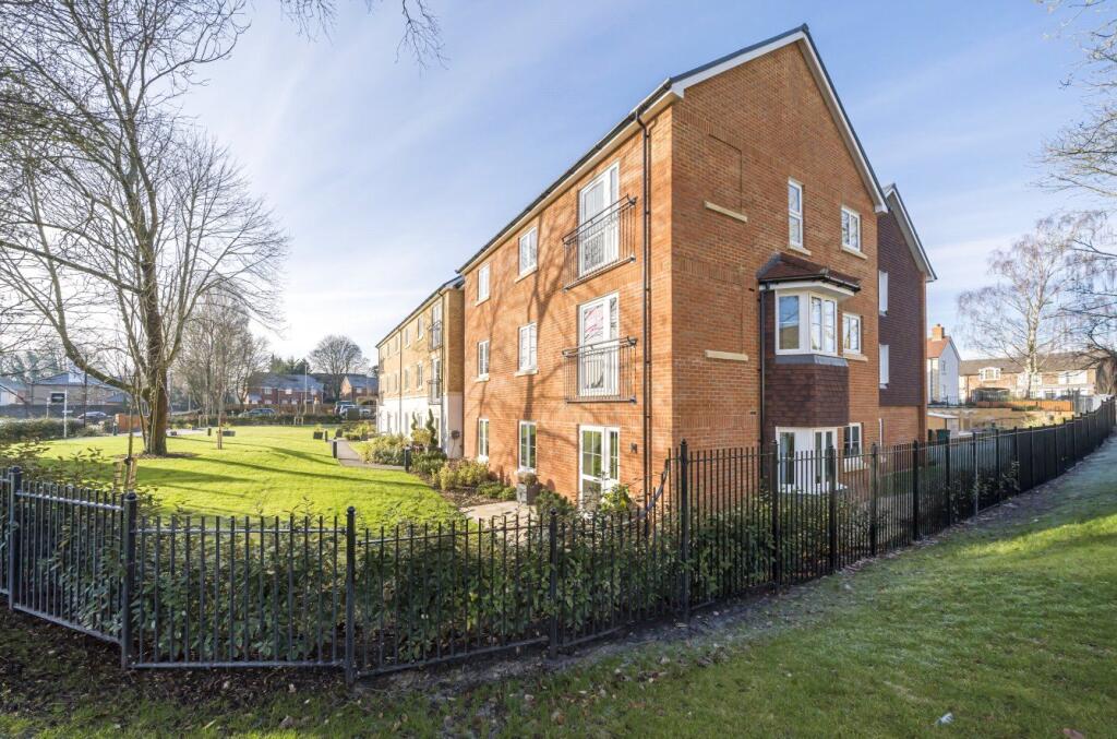 Main image of property: Queen Elizabeth Place, Orchard Lane, Alton, Hampshire, GU34