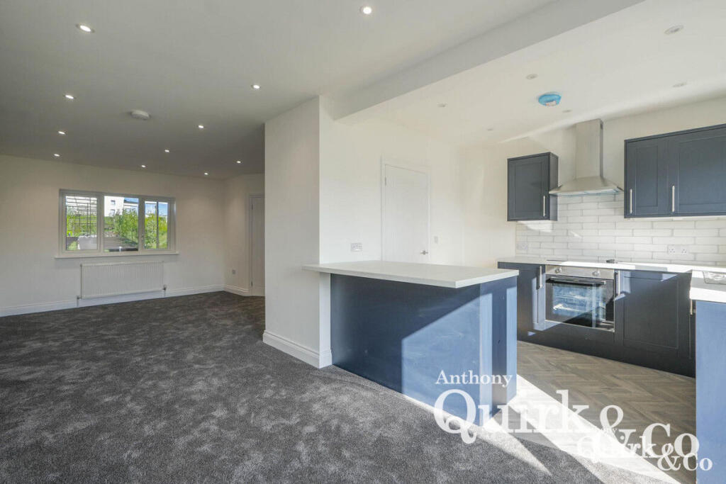 3-bed terraced on Point Road, Canvey Island, SS8, £325,000