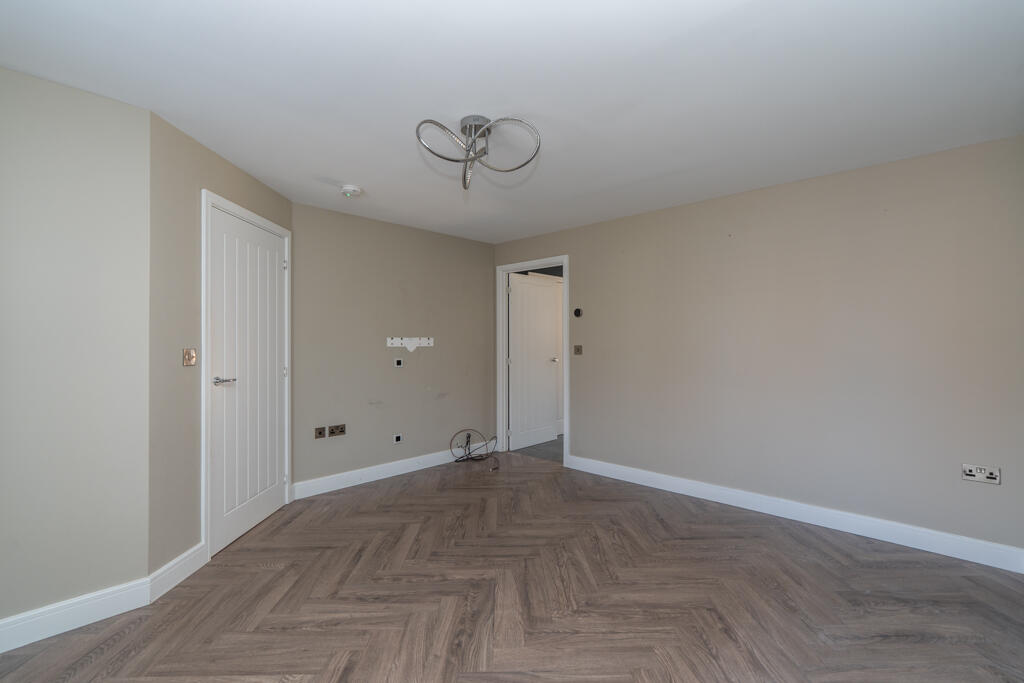 House in Southampton - View 5