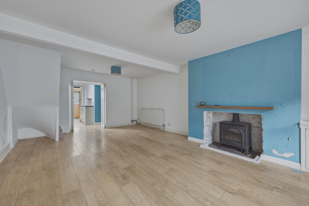 House in Brixham, Torbay - More
