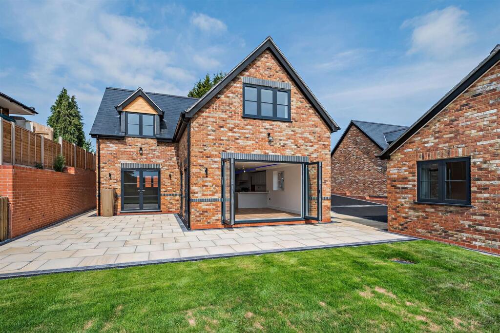 Additional image 34 of 2, Wells Cottage, Wootton Wawen, B95