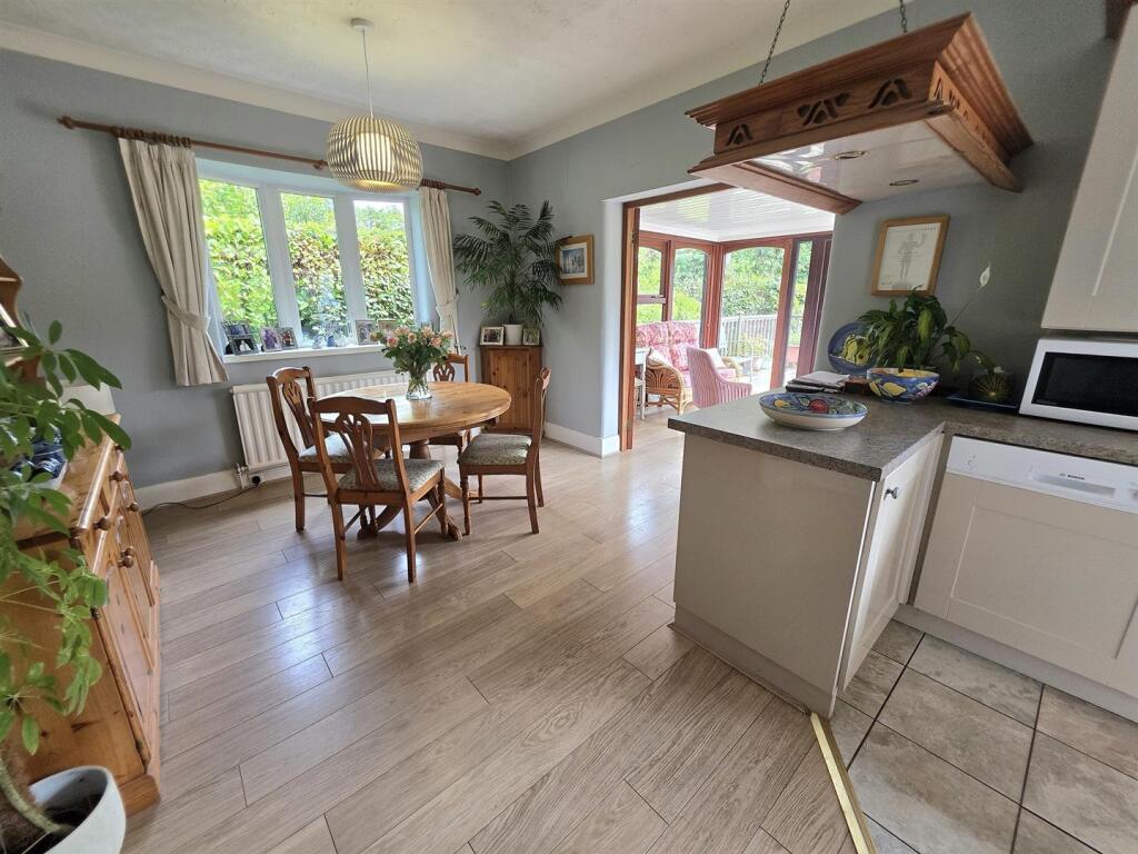 House in Stockport, Greater Manchester - View 4