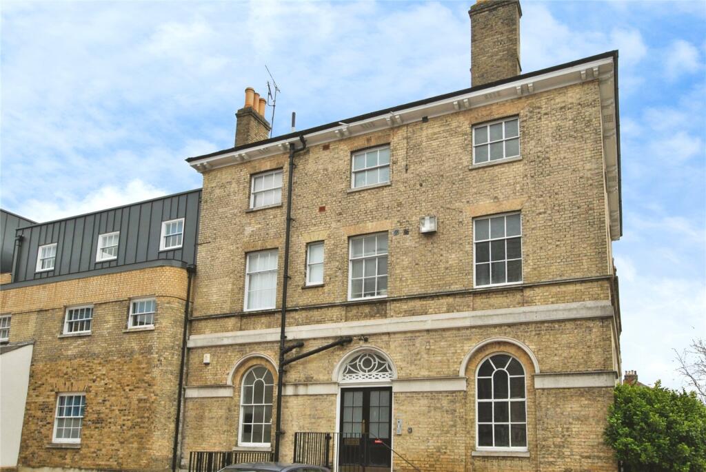 Main image of property: Regency Apartments, 73 Springfield Road, Chelmsford, Essex, CM2