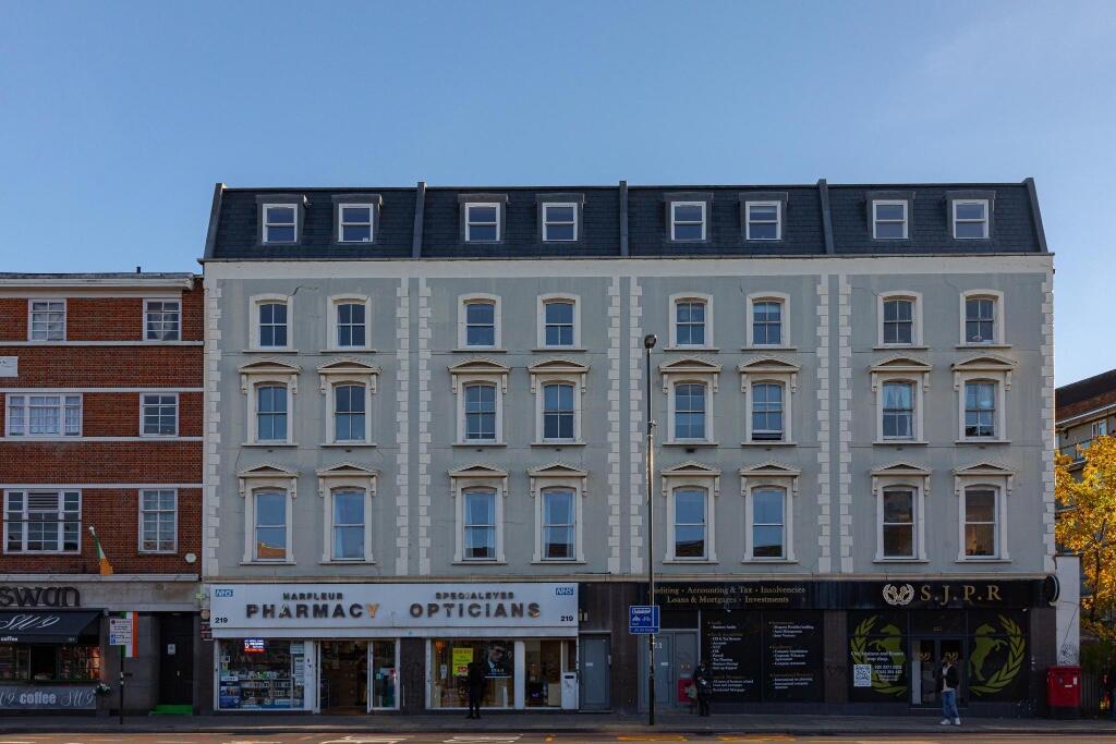 Main image of property: Clapham Road, London, SW9