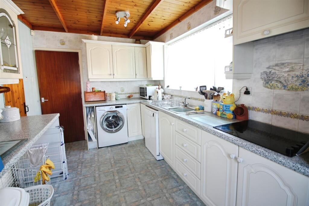House in Leeds - View 5