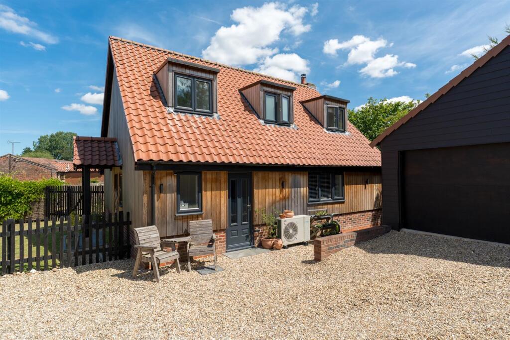 4-bed detached on North Elmham, Dereham, NR20, £450,000