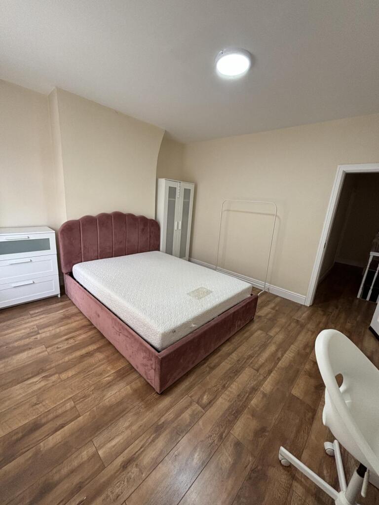 House in Manchester, Moss Side - View 2