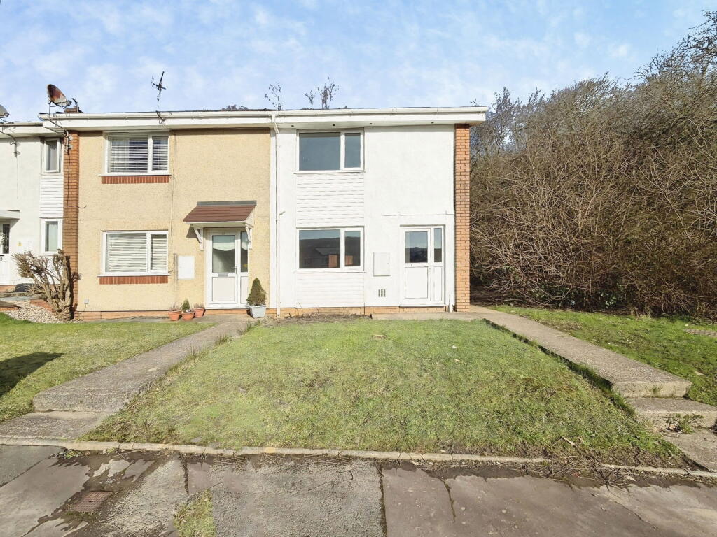 Main image of property: Alltywaun, Pontardawe, Swansea, SA8 4NX