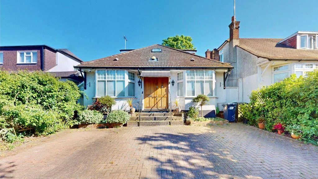 Main image of property: Decoy Avenue, Temple Fortune, NW11