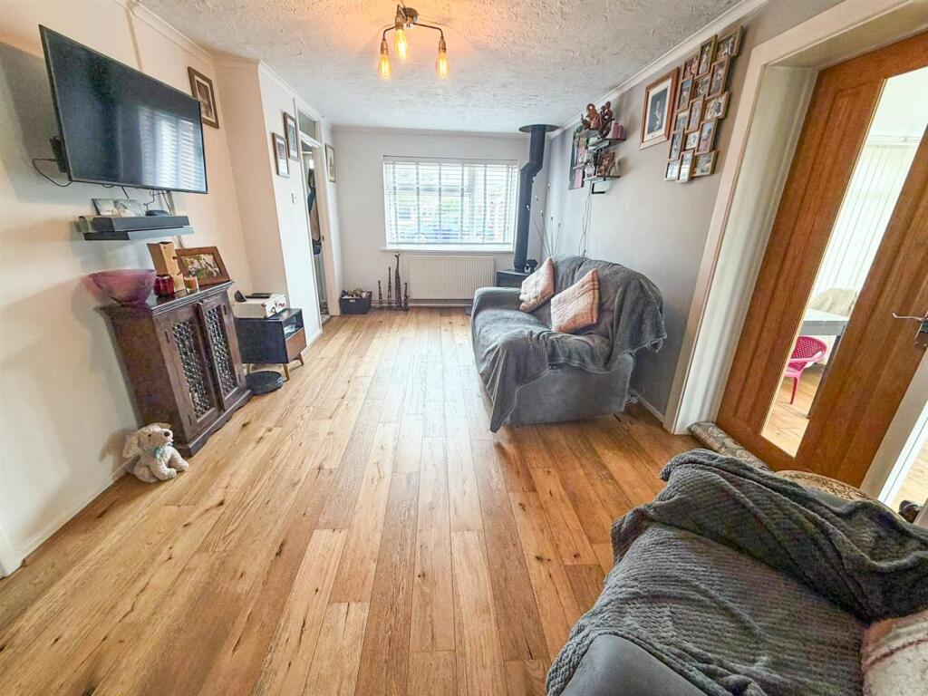 House in West Suffolk, Mildenhall - View 4