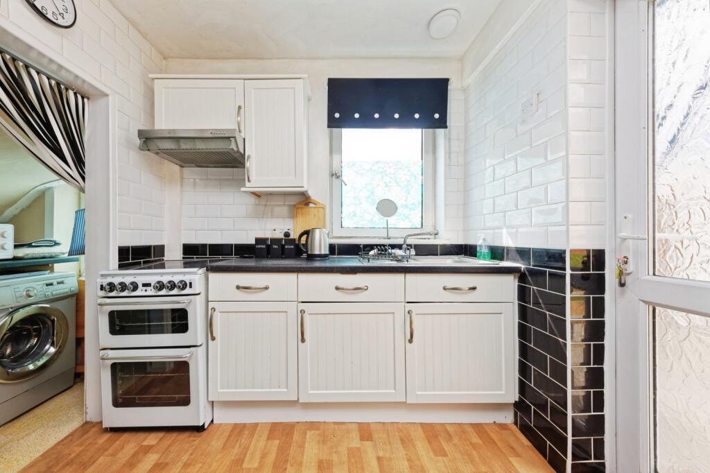 House in Dover, Aylesham - More