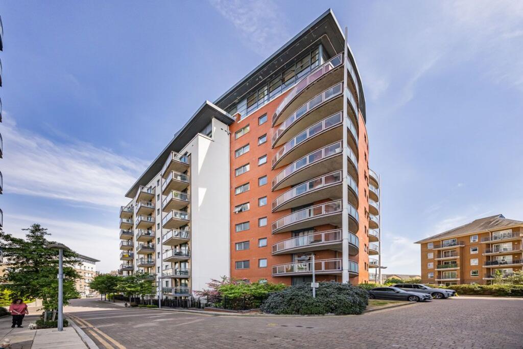 Main image of property: Galaxy Building, Isle of Dogs, E14