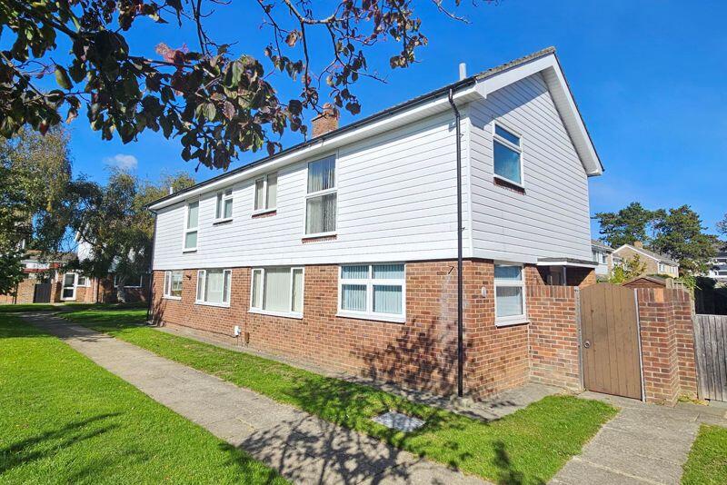 Main image of property: Warsash Grove, Peel Common, Gosport
