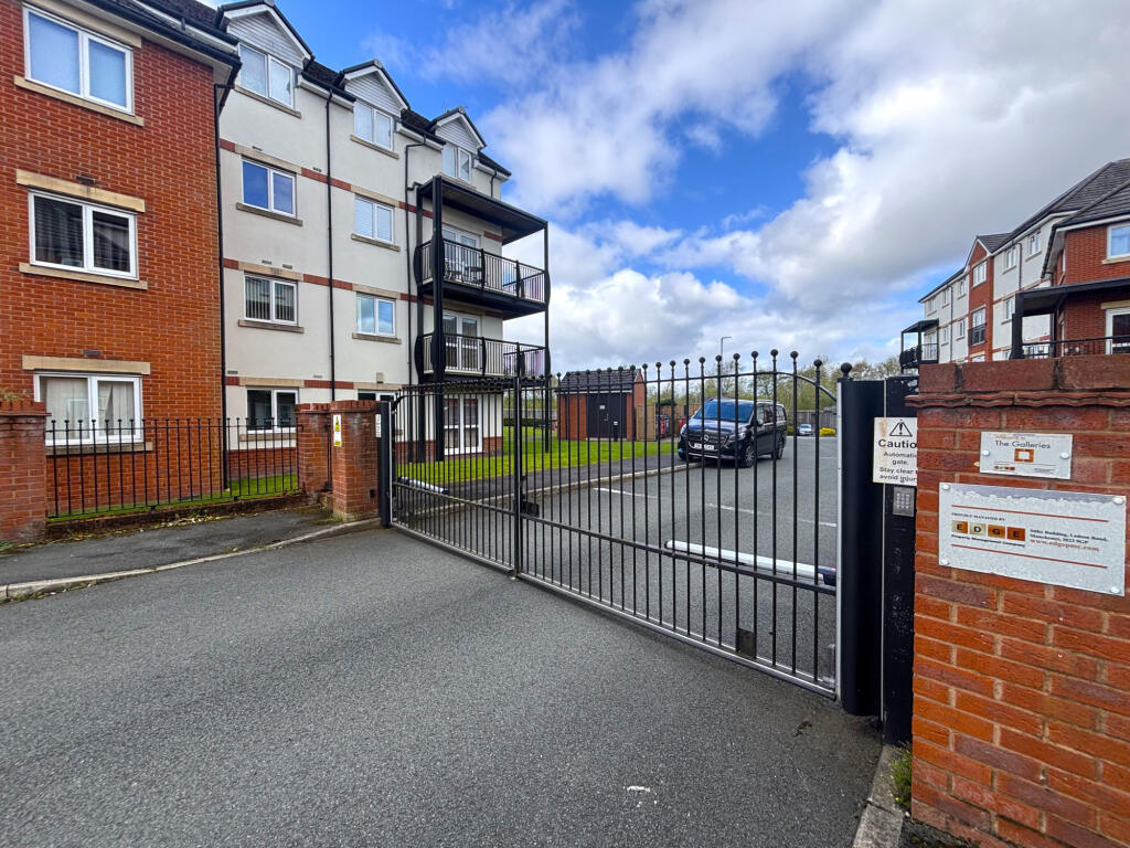 Main image of property: Gladstone Mews, Warrington, Warrington, Cheshire, WA2