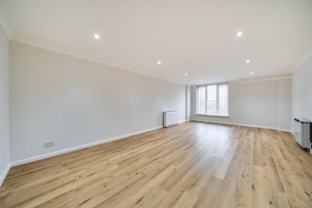 Main image of property: Hermitage Court, Wapping, E1W