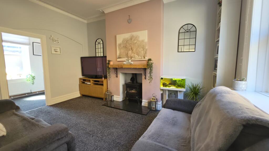 Priestley Terrace, BRADFORD - View 3