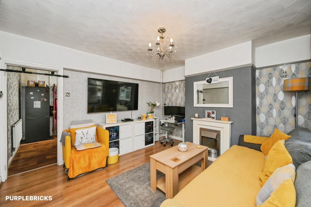 House in St Helens, Liverpool City Region - View 4