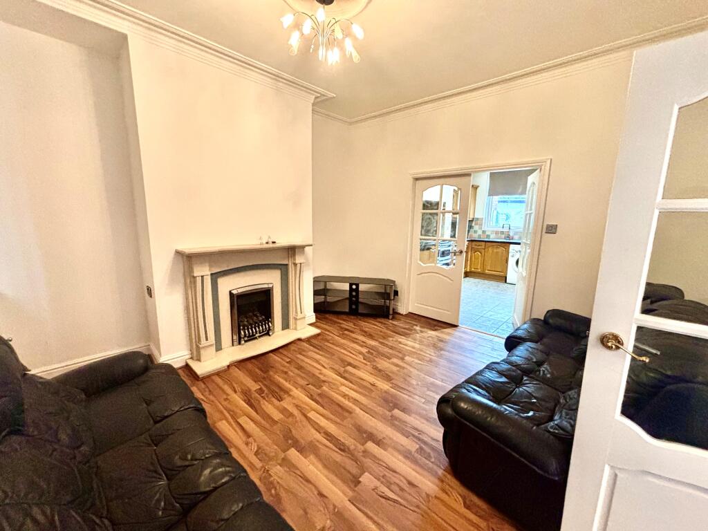 Main image of property: Taunton Road OL7