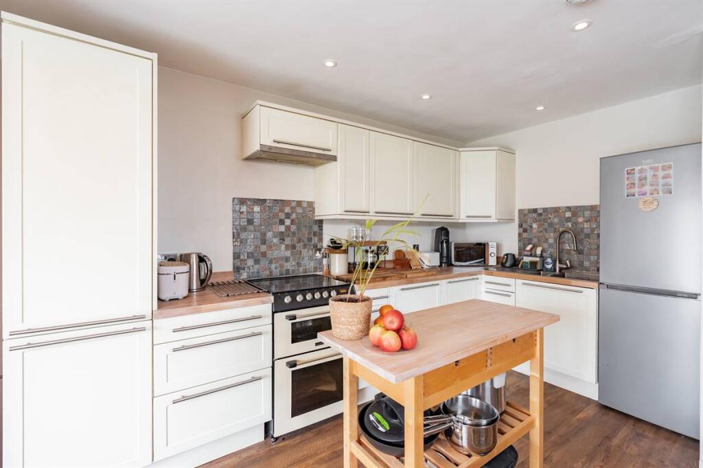 House in Canterbury, Herne and Broomfield - View 5