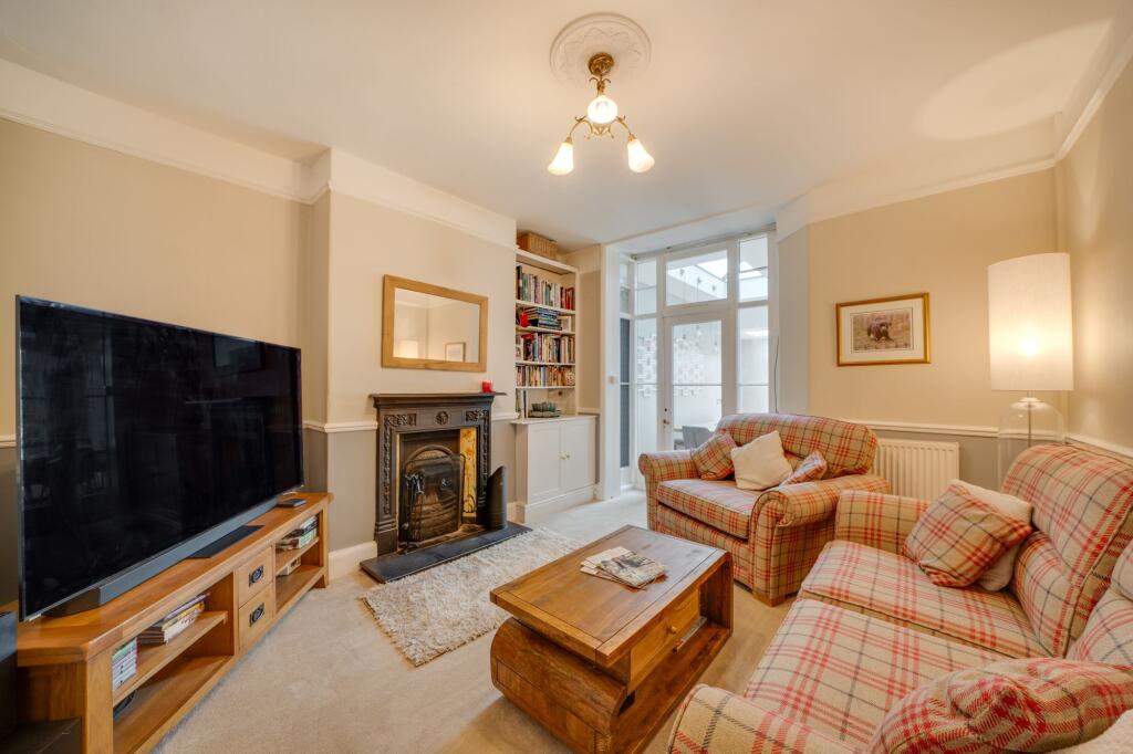 House in Bridgnorth, High Town, Oldbury - More