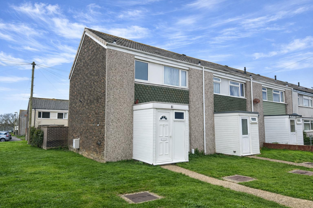 Main image of property: Elmore Road, Lee-On-The-Solent