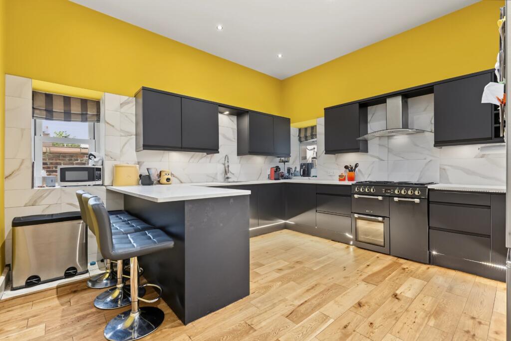 House in Paisley, Renfrewshire - View 5